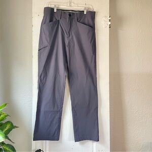 Orvis‎ 32x30 Gray Chinos Pants